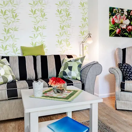 Birkenallee - Apfel Apartment