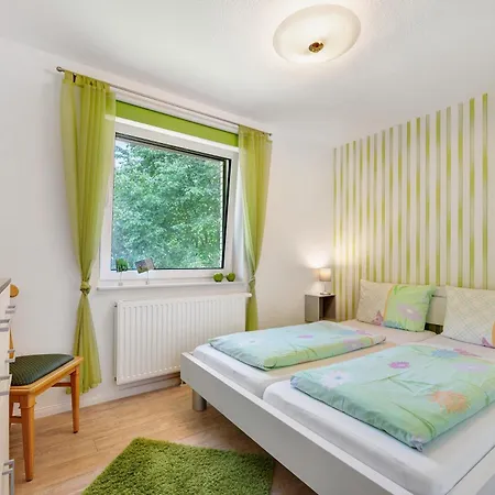 Birkenallee - Apfel Apartmán *